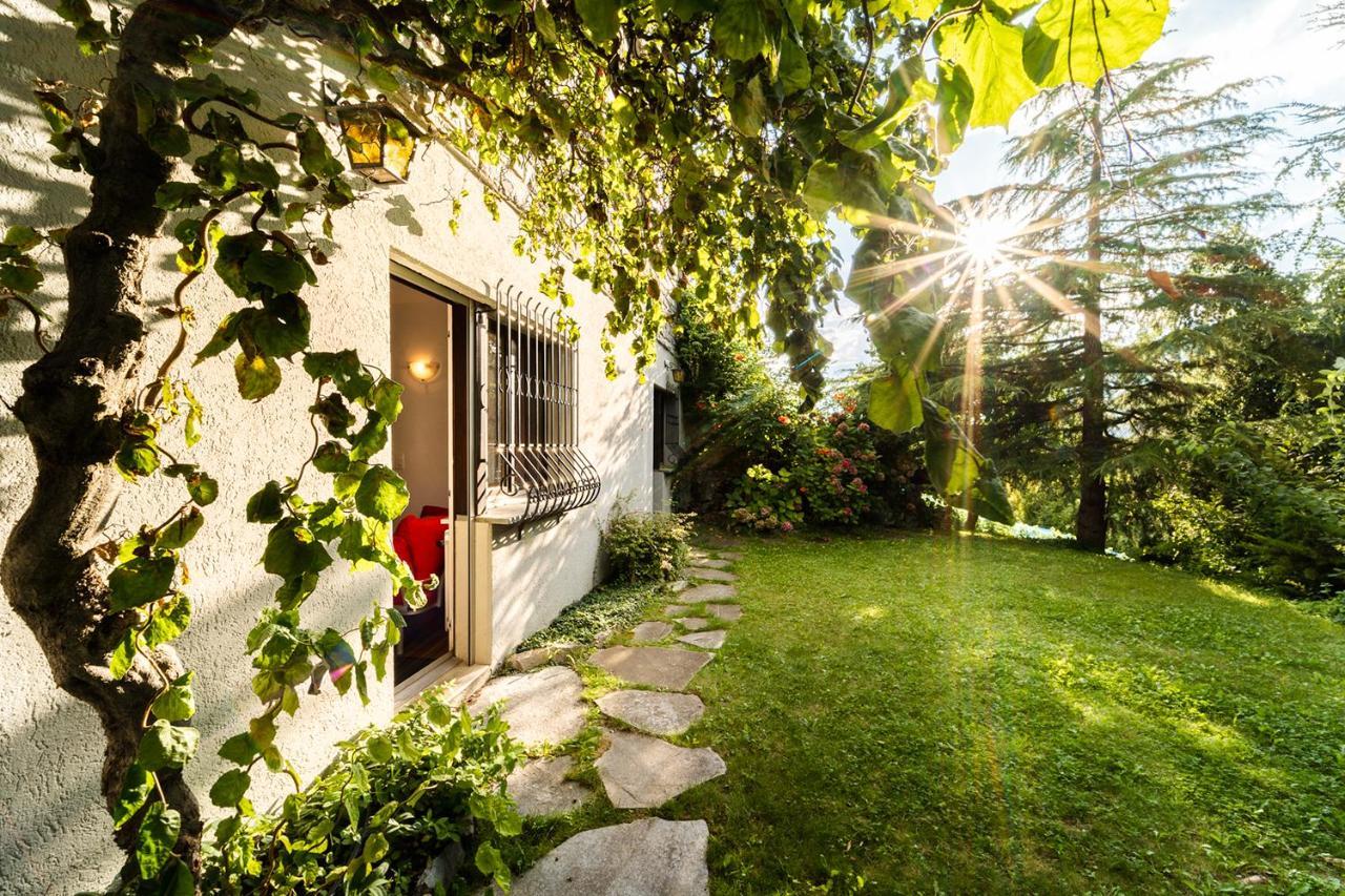 Castel De Daval Acomodação com café da manhã Sierre Exterior foto