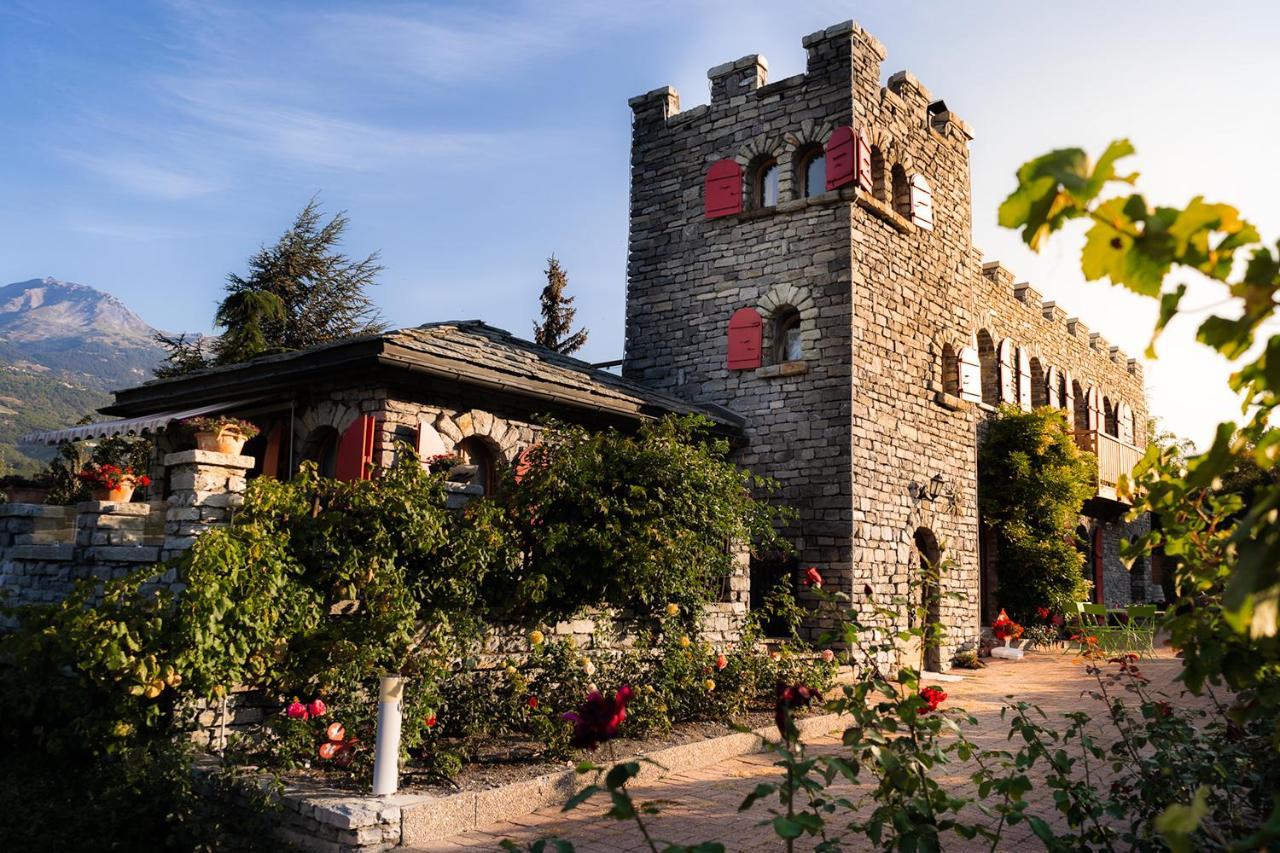 Castel De Daval Acomodação com café da manhã Sierre Exterior foto